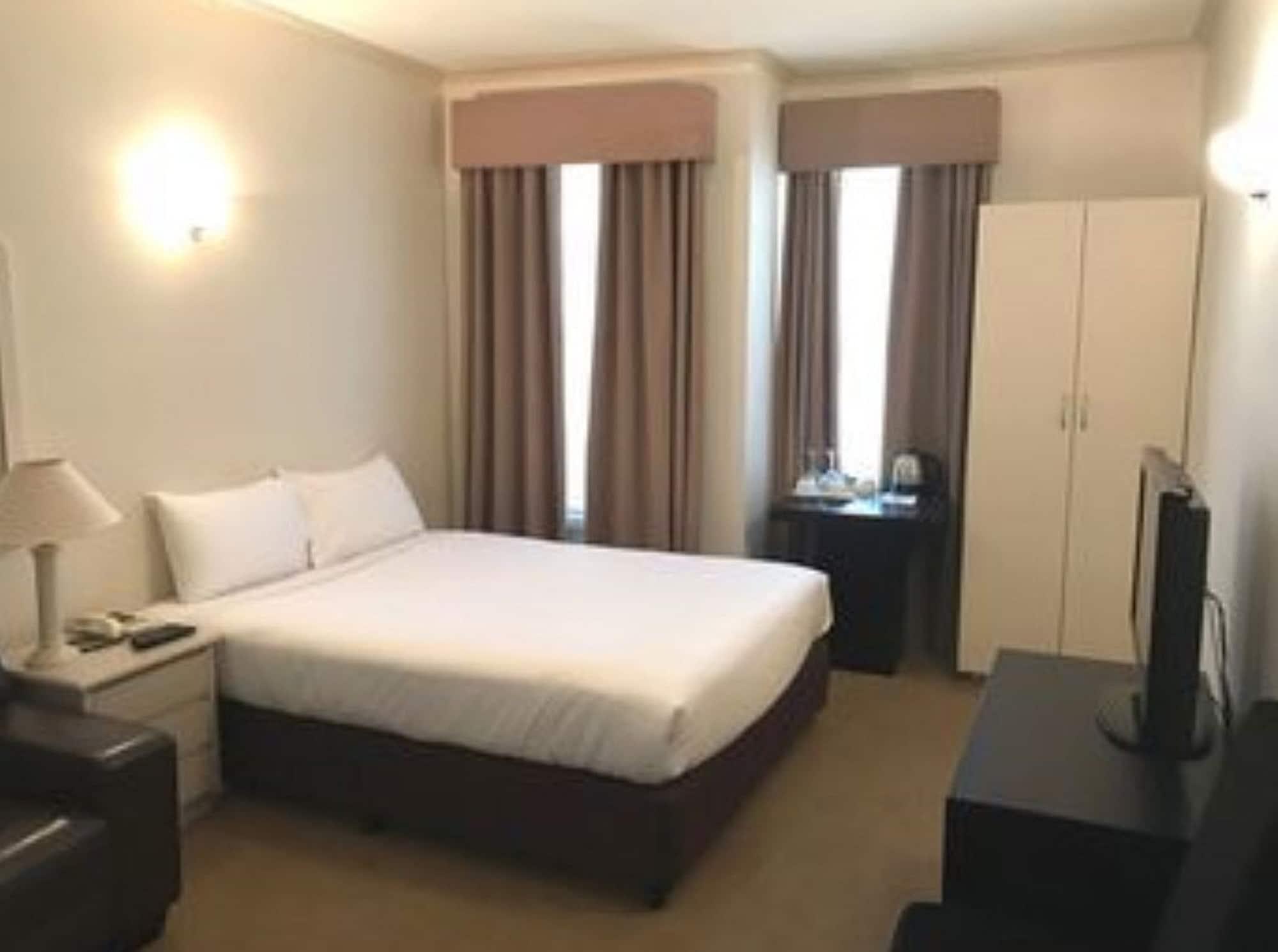 Beau Monde International Hotel Doncaster East Exterior foto