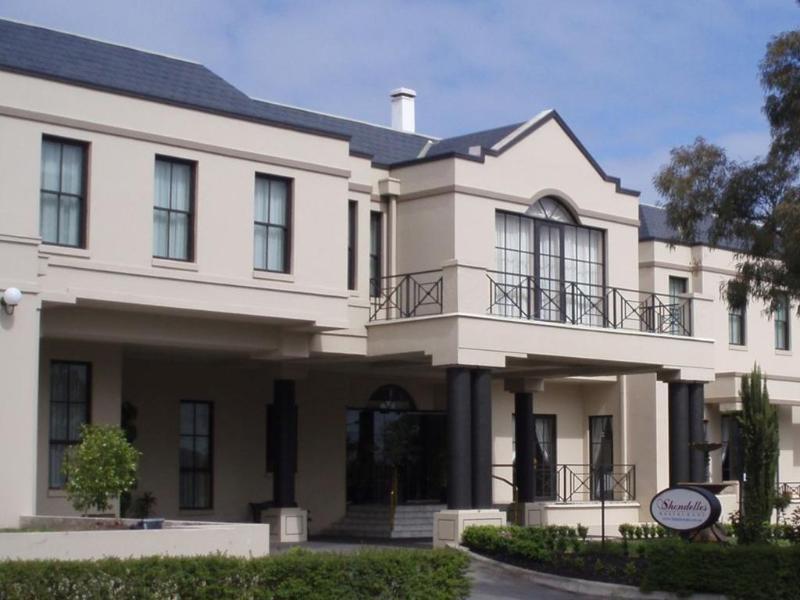 Beau Monde International Hotel Doncaster East Exterior foto